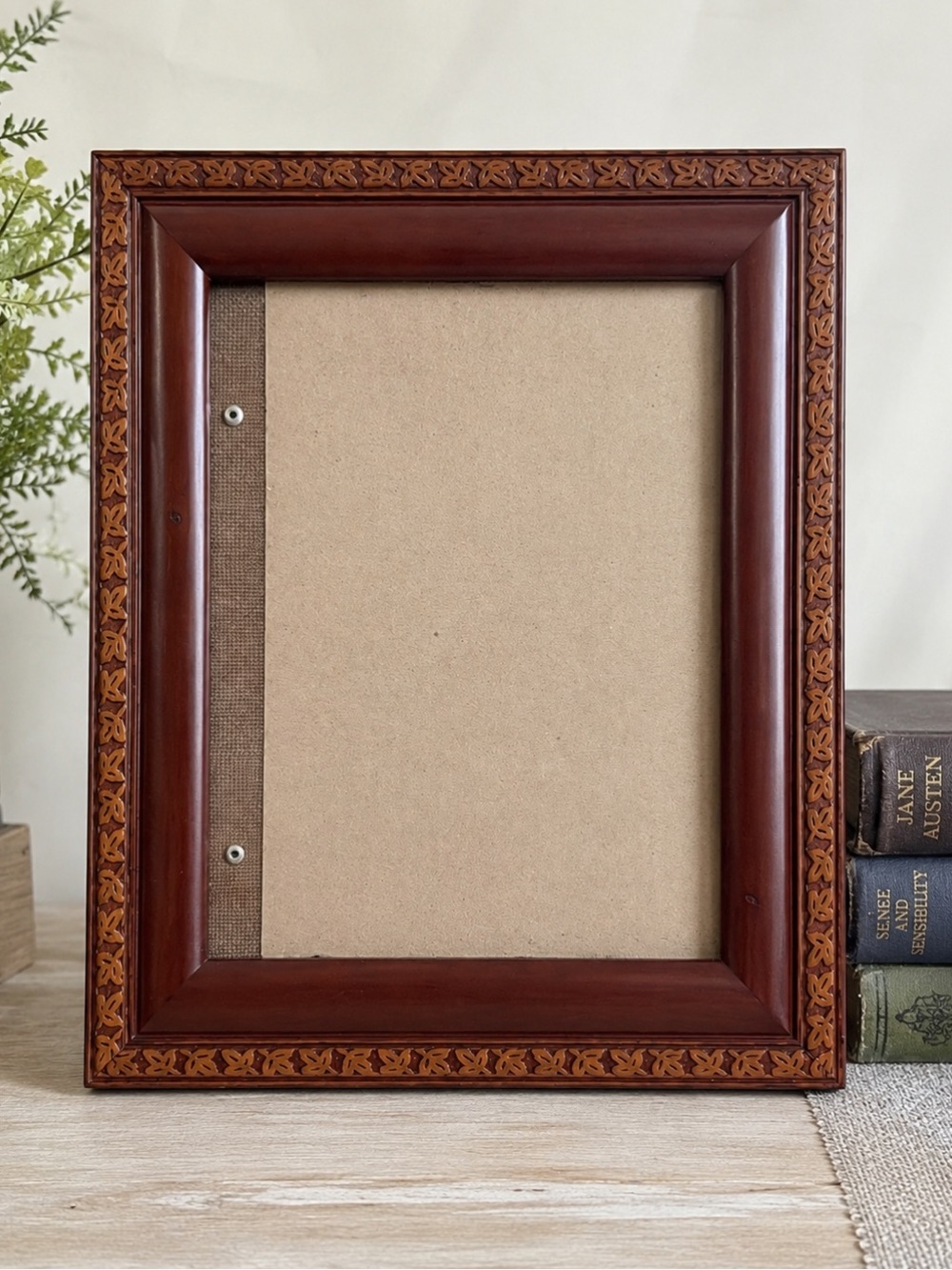 Rare Woods Carved Ornate Picture Frame. Sz-11x13 Burns of Boston 1980’s 1990’s